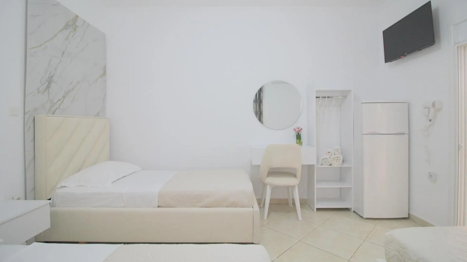 Emel Apartaments Ksamil Appartamento