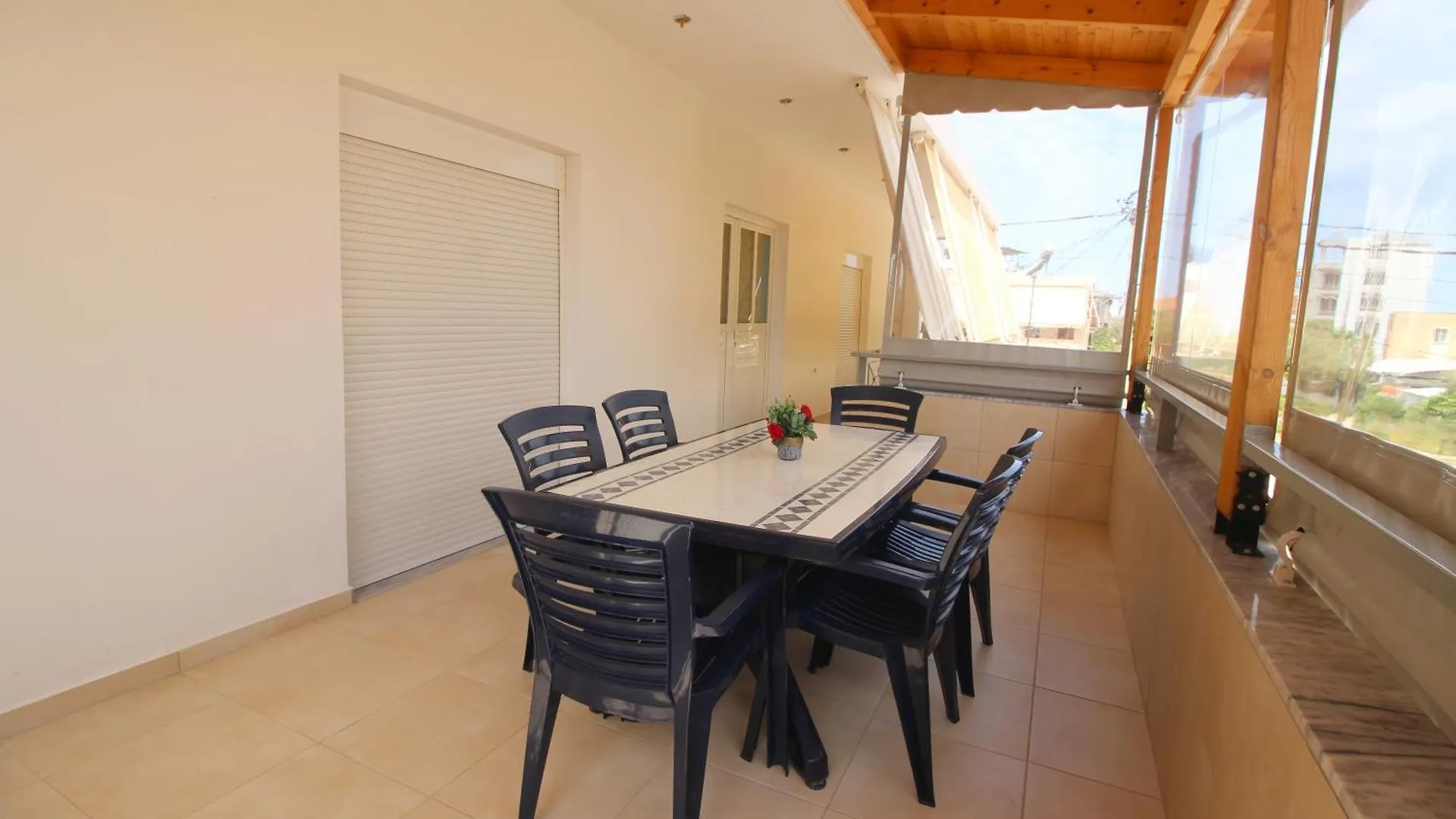 Emel Apartaments Ksamil