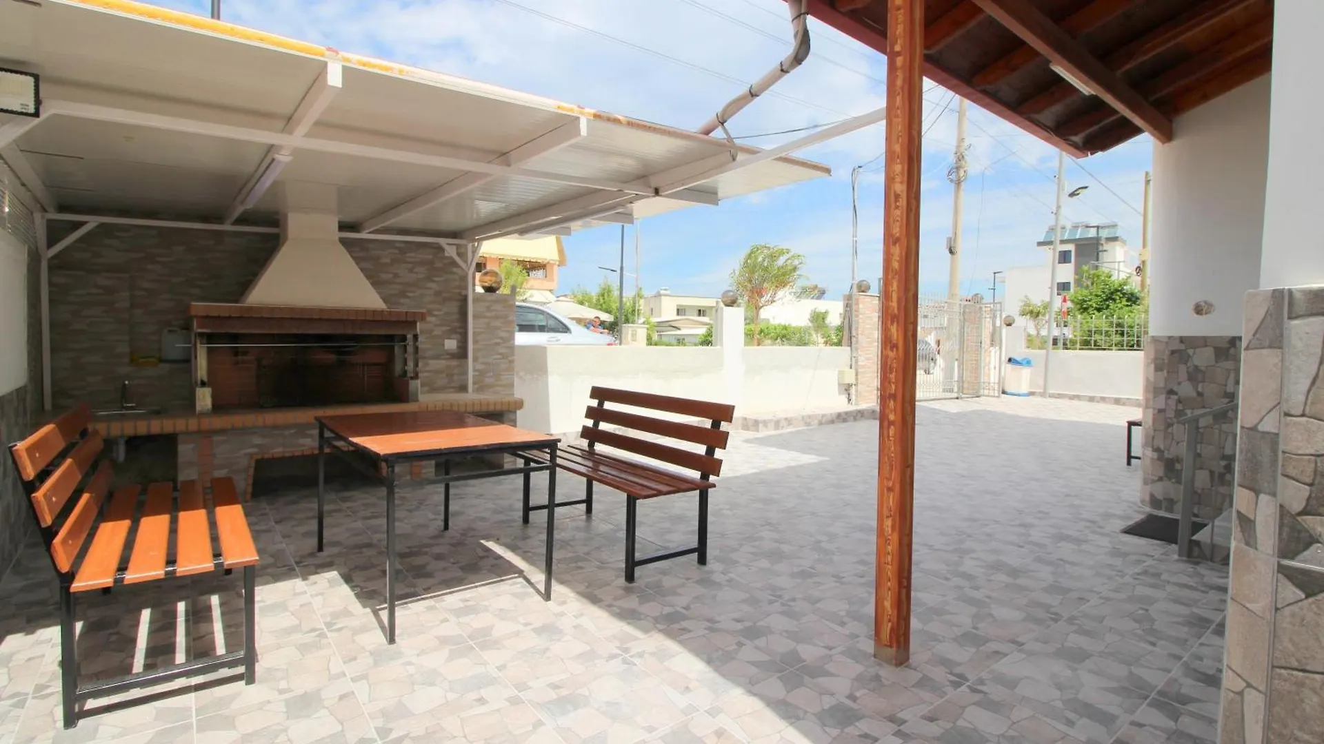Appartamento Emel Apartaments Ksamil