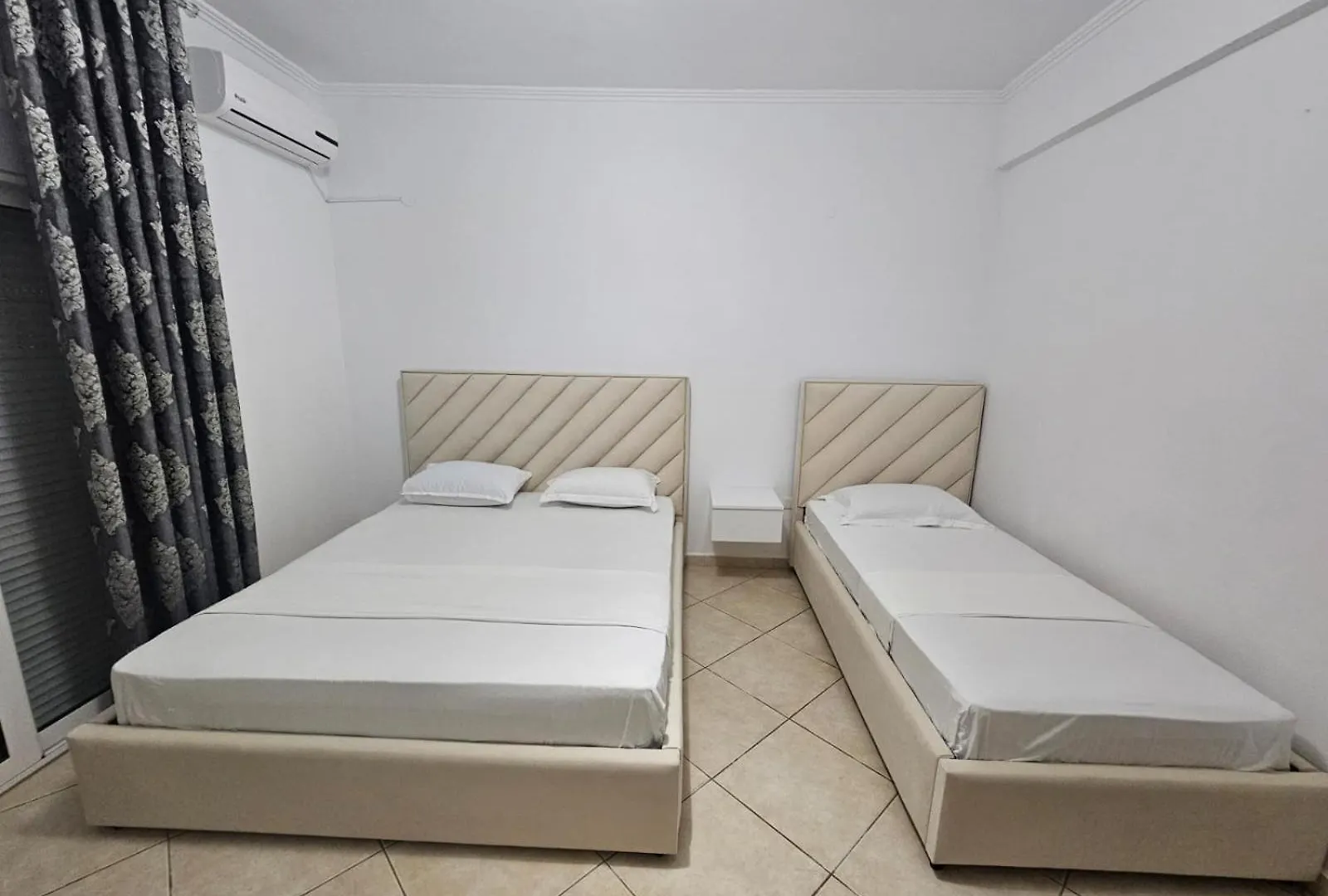 Emel Apartaments Ksamil