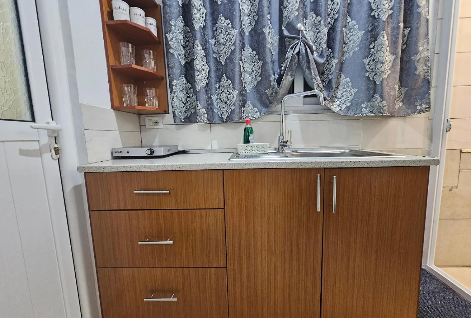 Emel Apartaments Ksamil