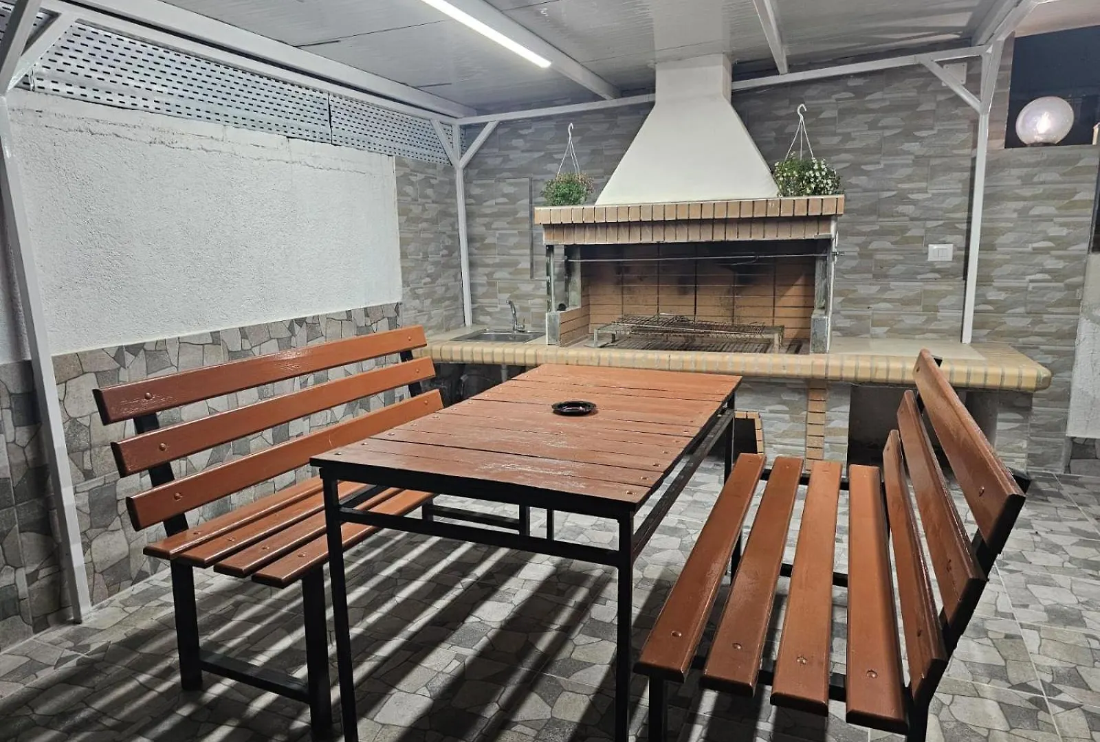 Apartament Emel Apartaments Ksamil